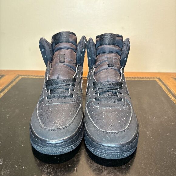 Nike Air Force 1 High Triple Black Suede 653998-001 Gs Gradeschool Kid’s Size 7Y - Picture 2 of 6